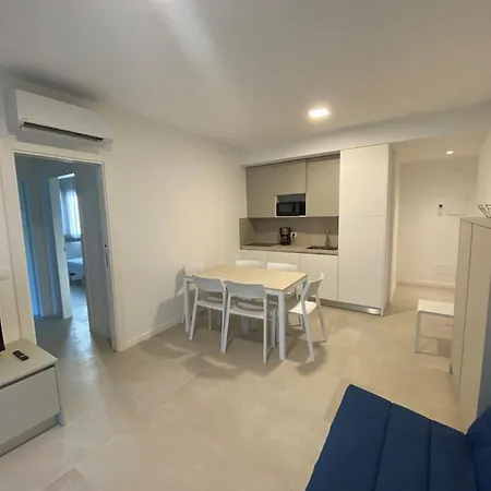 Cozy 300 M From The Sea
