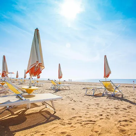 Cozy 300 M From The Sea *